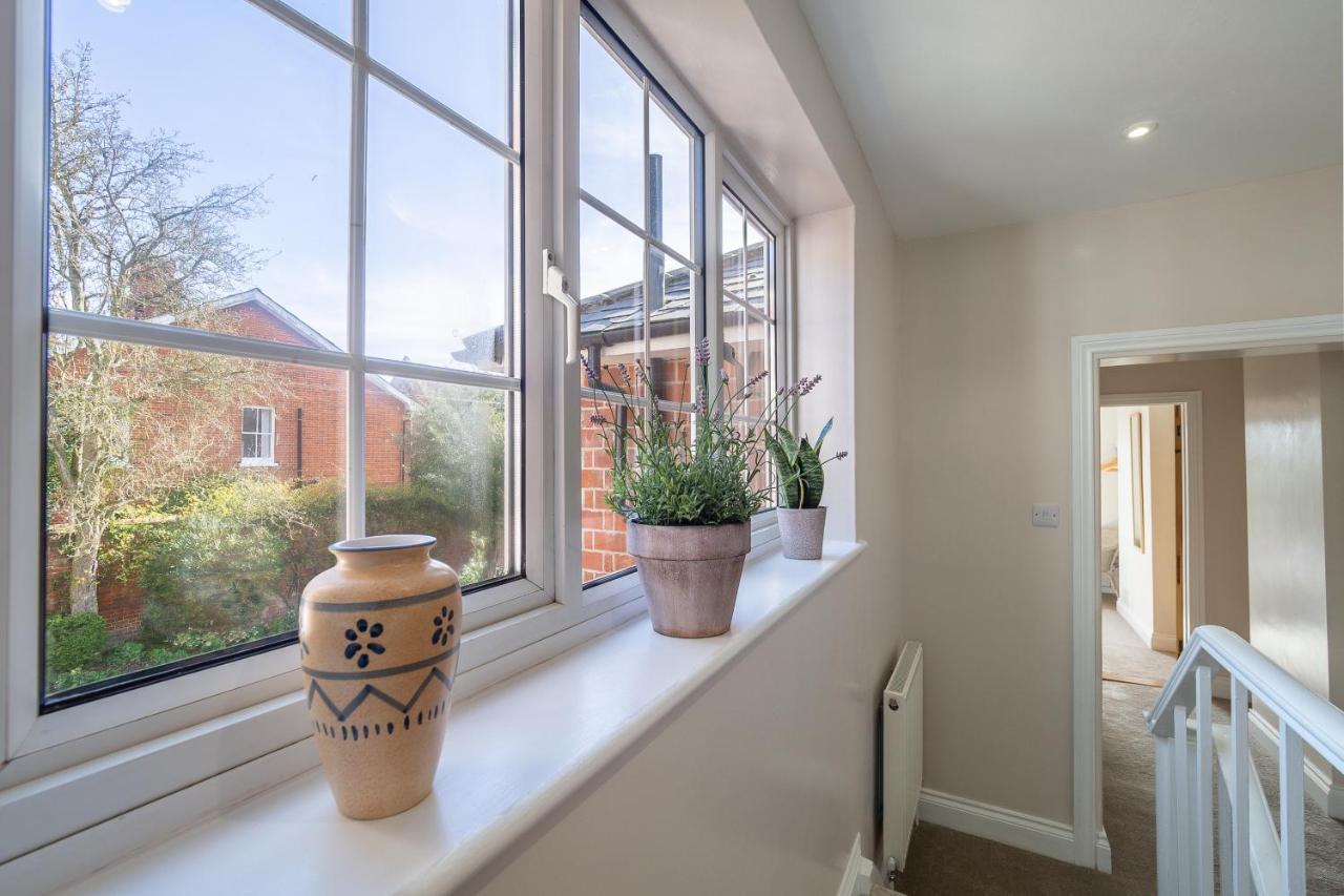 Adorable Cottage With A Log Burner In Heavenly Village - Constable Lodge Nayland Exterior foto