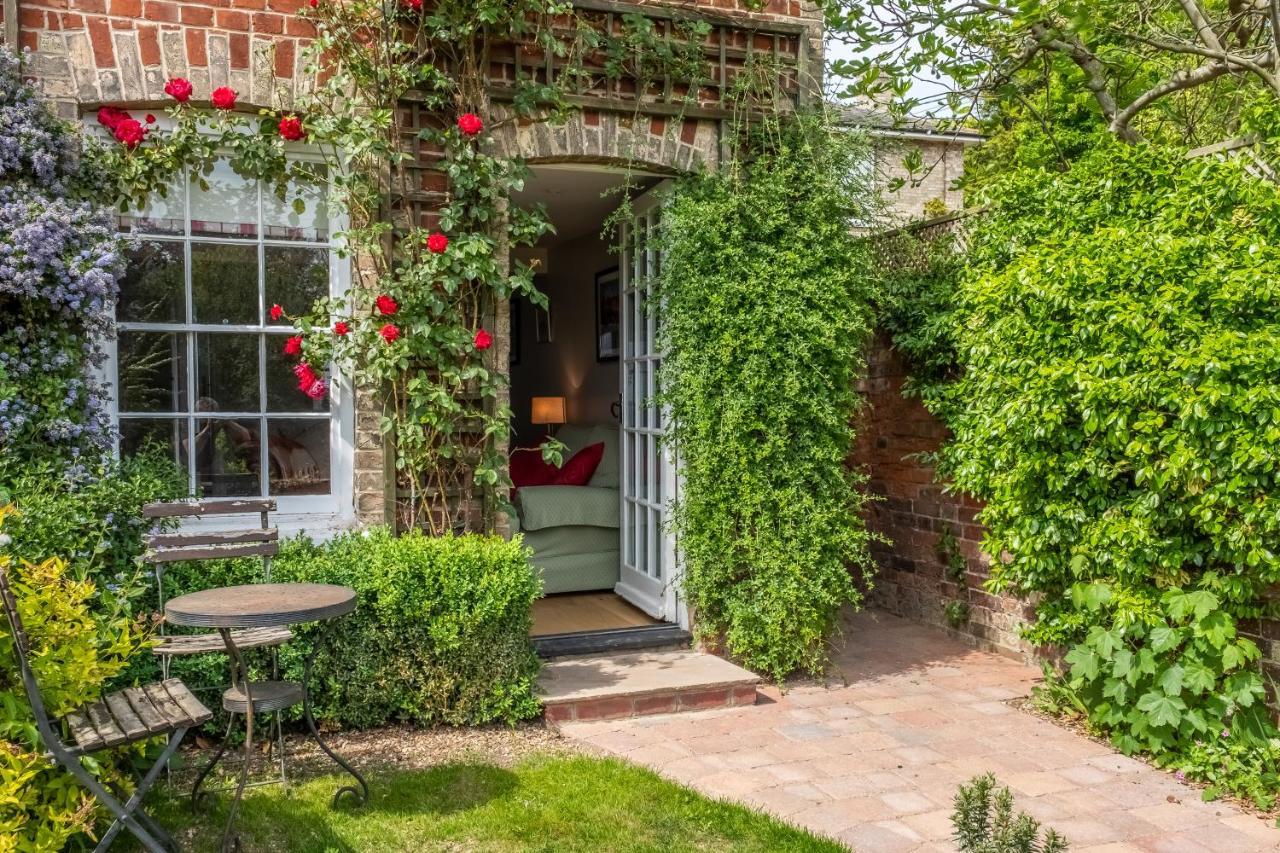 Adorable Cottage With A Log Burner In Heavenly Village - Constable Lodge Nayland Exterior foto